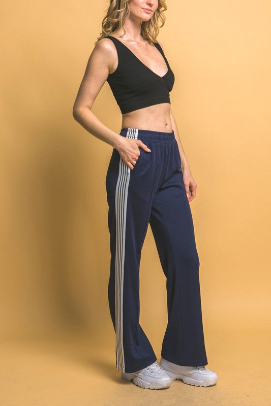 Effortless Run | Navy Blue Side Stripes Wide-leg Sweatpants