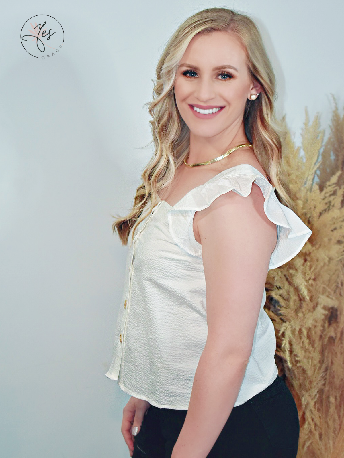 Country Roads | Solid Button Up Top - White