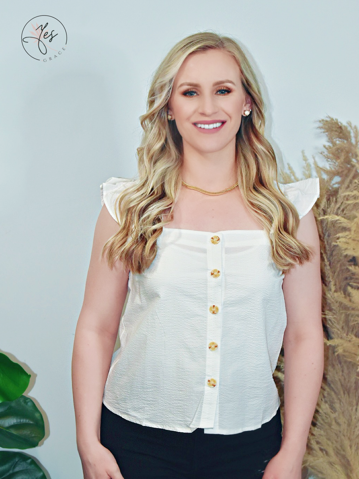 Country Roads | Solid Button Up Top - White