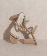 Load image into Gallery viewer, Lady Victoria | Pearl Strap Heel
