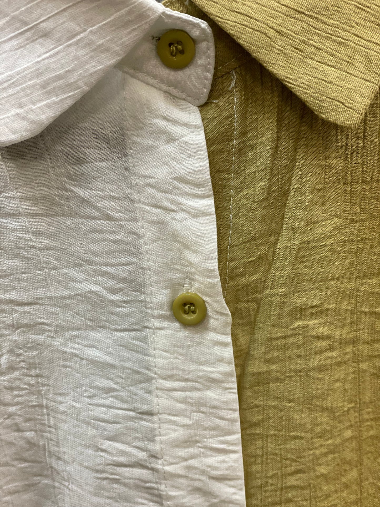 Two Faced | Split Tone Shirt - Green