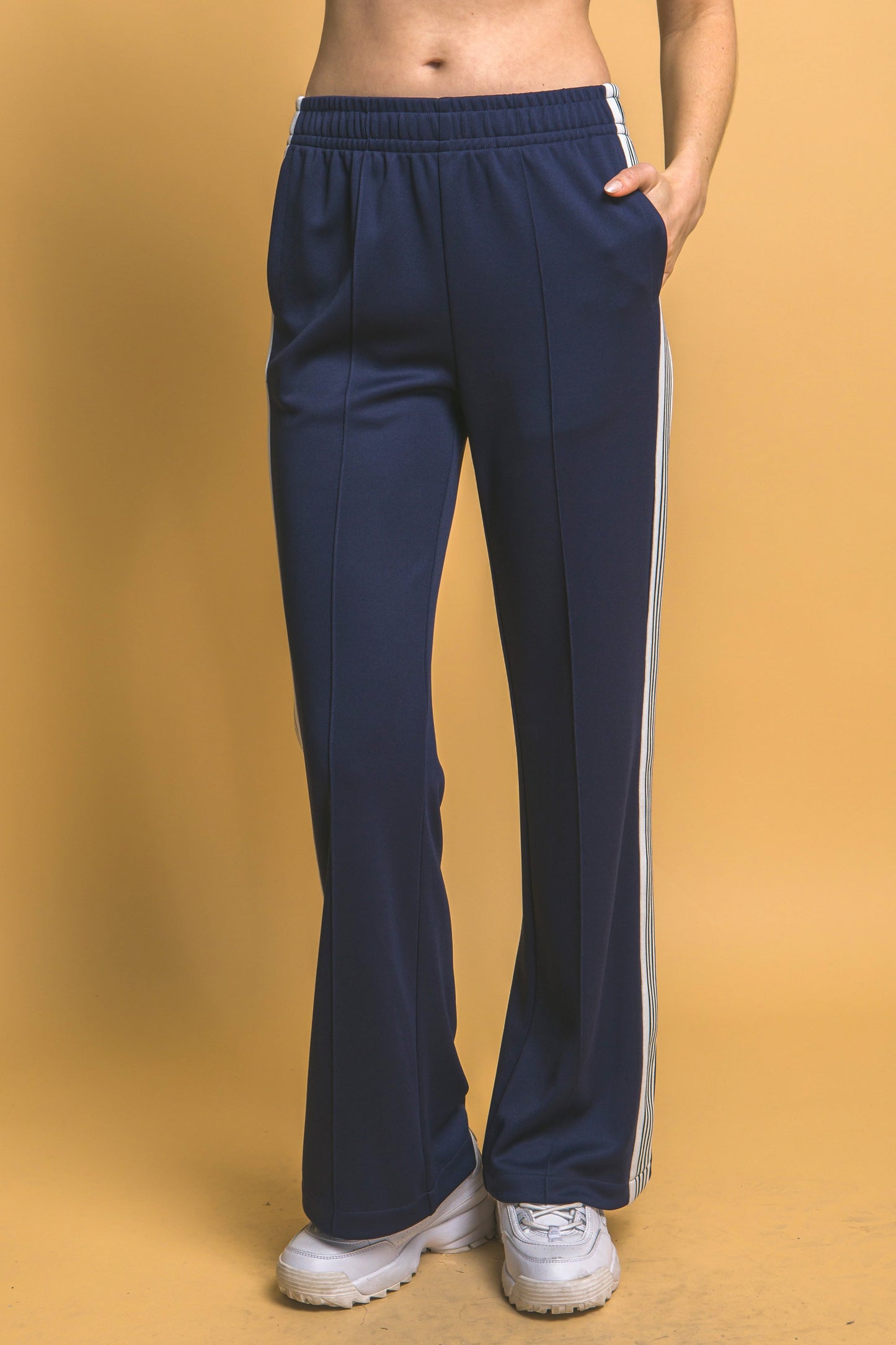 Effortless Run | Navy Blue Side Stripes Wide-leg Sweatpants