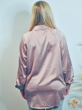Load image into Gallery viewer, Go With The Flow | Silky Button Down Shirt - Mauve
