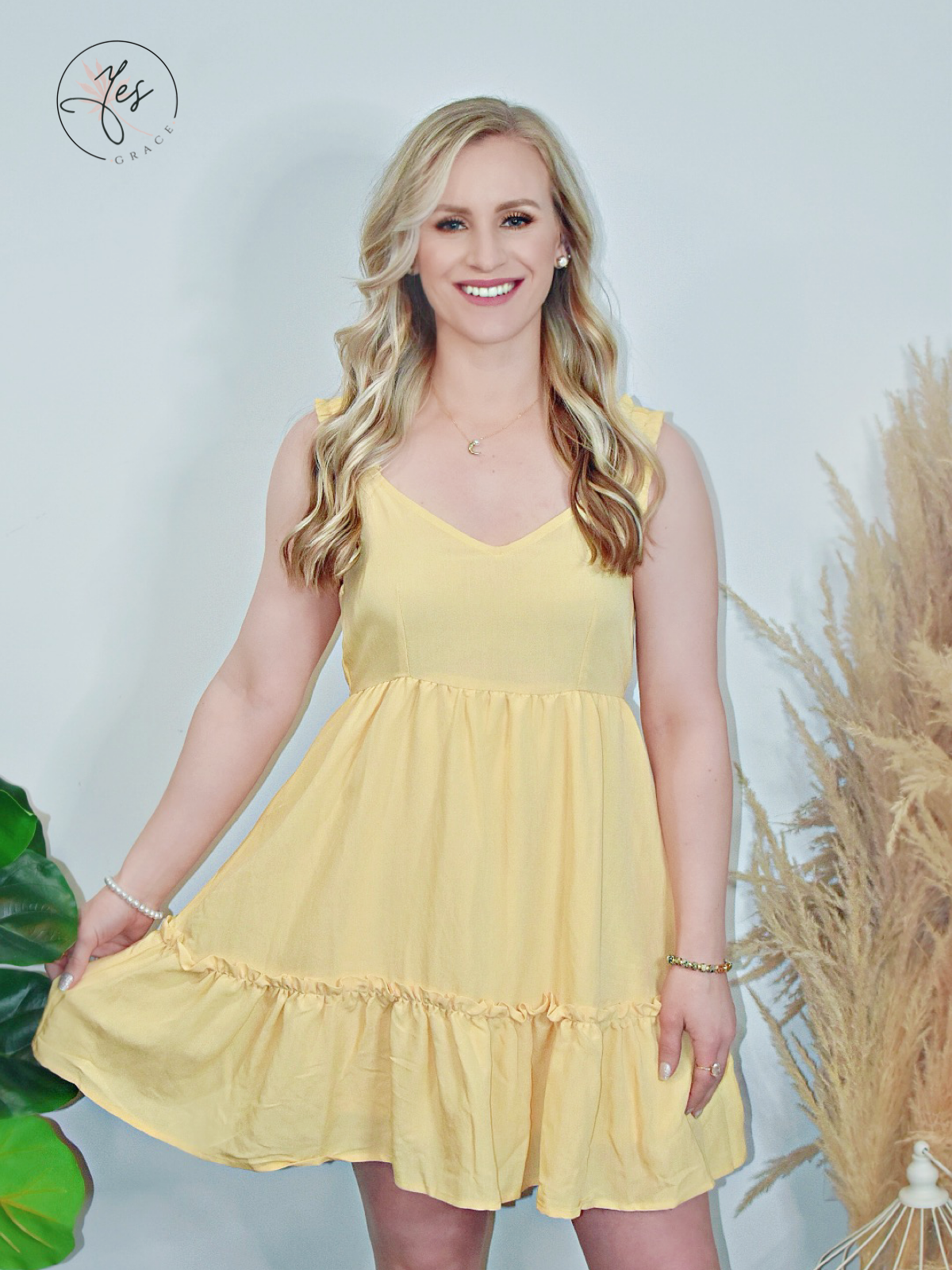 Picking Daisies | Solid Mini Dress - Yellow