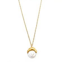 Load image into Gallery viewer, Bella | Mother of Pearl Pendant Necklace
