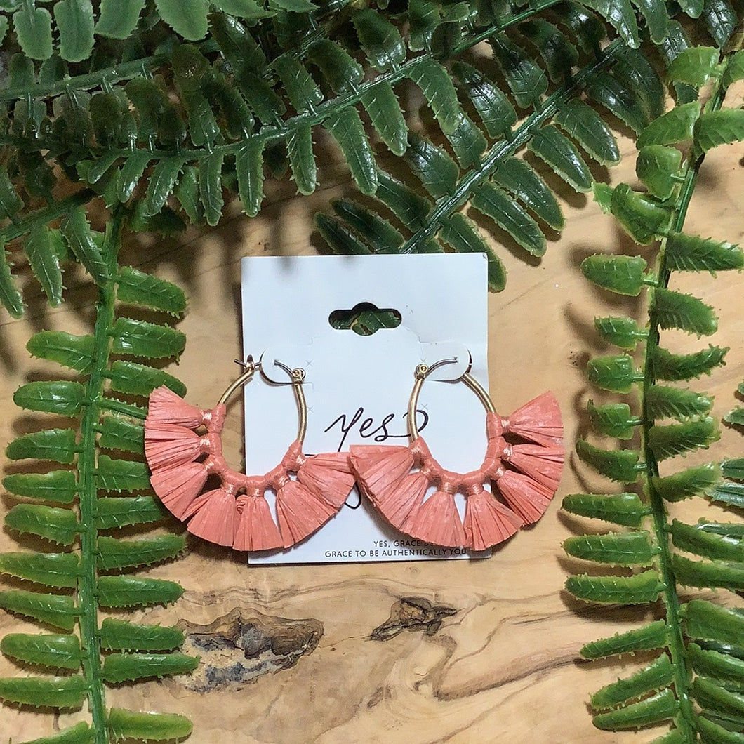 Total Fan-Girl | Earrings - Coral