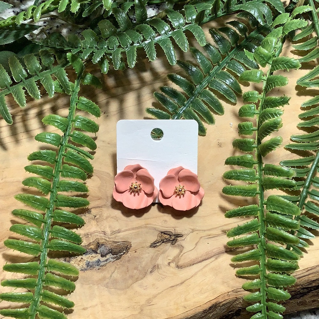 Subtle Bloom | Earrings - Mauve